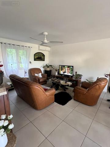 Maison à vendre à Saint-Joseph à la Réunion (97480), ref : 97411-321