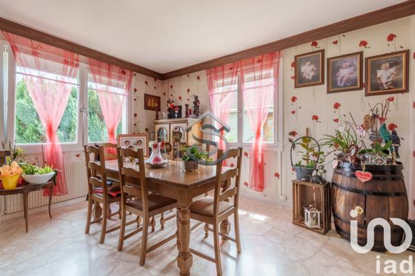 House for sale 6 rooms 106 m² Chanteheux