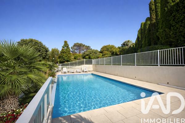 Appartement à vendre 3 pièces 84 m² Mandelieu-la-Napoule