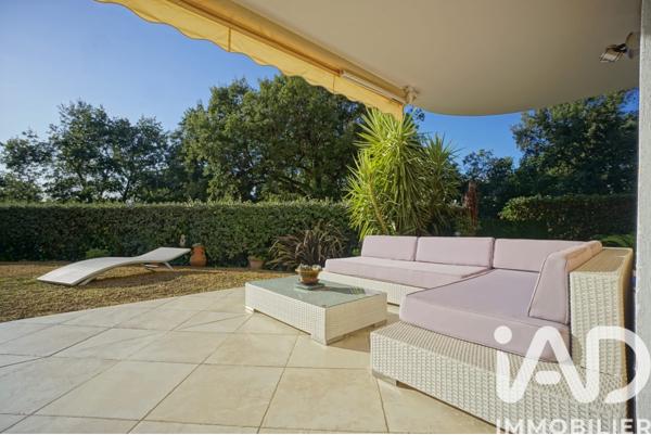 Appartement à vendre 3 pièces 84 m² Mandelieu-la-Napoule