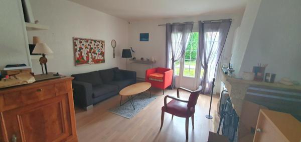 MAISON RÉNOVÉE DE PLAIN-PIED SANS VIS-A-VIS - 3 CHAMBRES