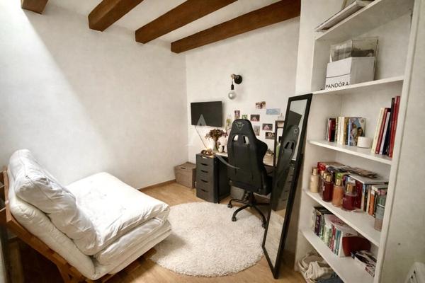 Charmant 3 pièces cosy et cocooning / parking / cave