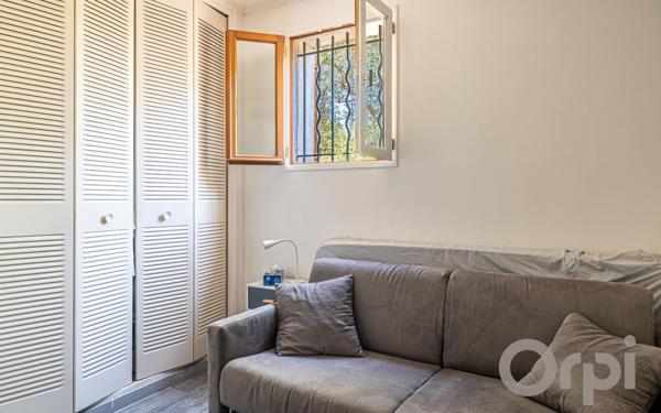 Maison à vendre    5 pièces • 134 m2 Colomars