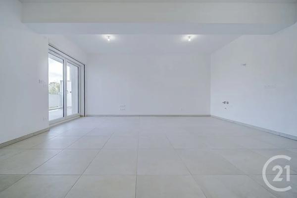 Appartement F4 à vendre  4 pièces - 140,82 m 2   METZ  - 57