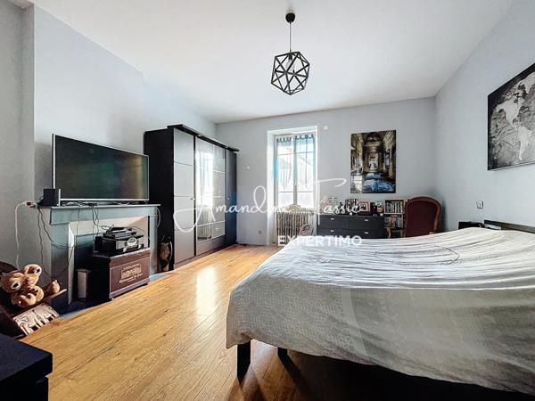 Millau (12100) APPARTEMENT CŒUR DE MILLAU – VOLUMES, CONFORT & POTENTIEL !