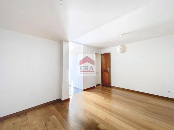 Maison Suresnes 3 pièce(s) 55 m2