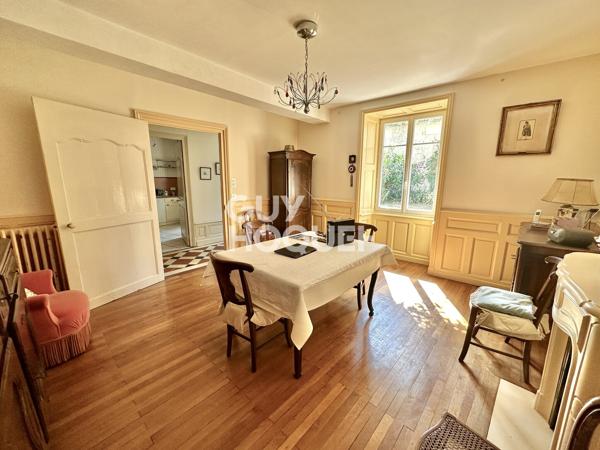 Maison Fontenay Le Comte 6 pièce(s) 179.50 m2