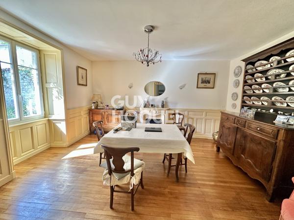 Maison Fontenay Le Comte 6 pièce(s) 179.50 m2