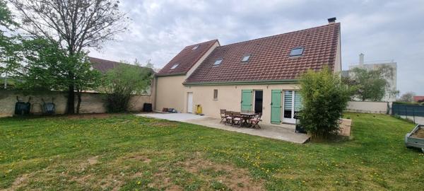 Maison à vendre 6 pièces GENLIS (21)