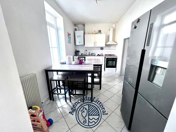 Maison 7 pièce(s) 6 chambre(s) 191 m²