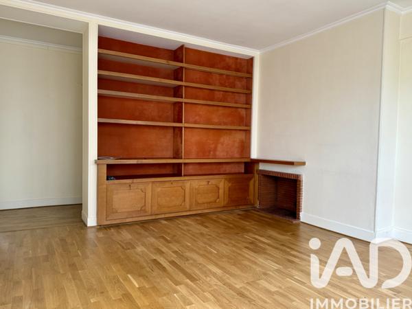 Location appartement 4 pièces 79 m² Nanterre