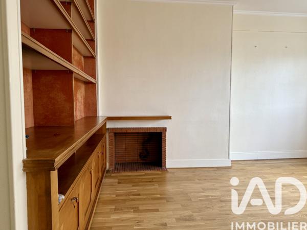 Location appartement 4 pièces 79 m² Nanterre