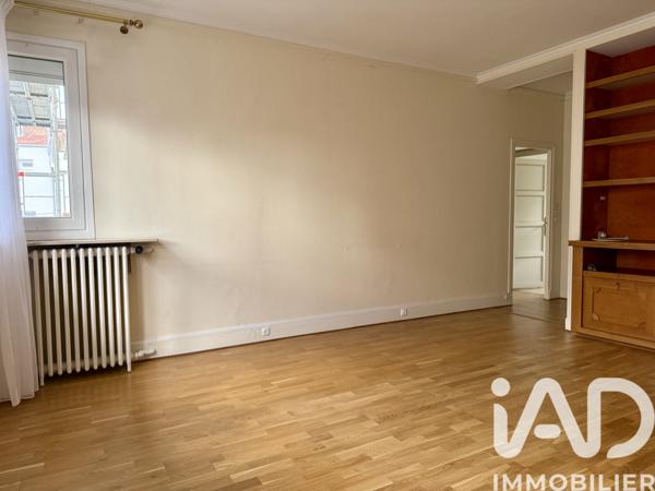 Location appartement 4 pièces 79 m² Nanterre