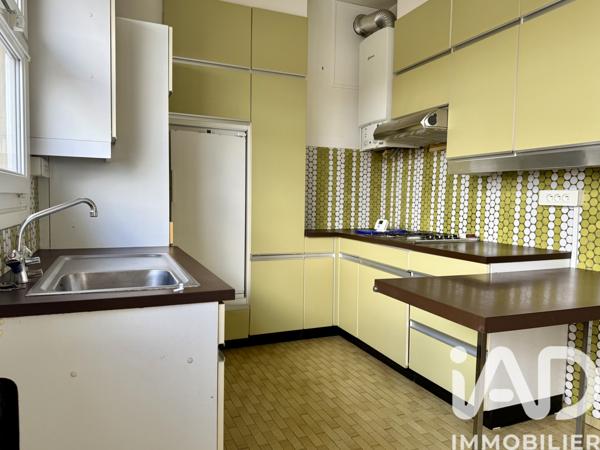 Location appartement 4 pièces 79 m² Nanterre