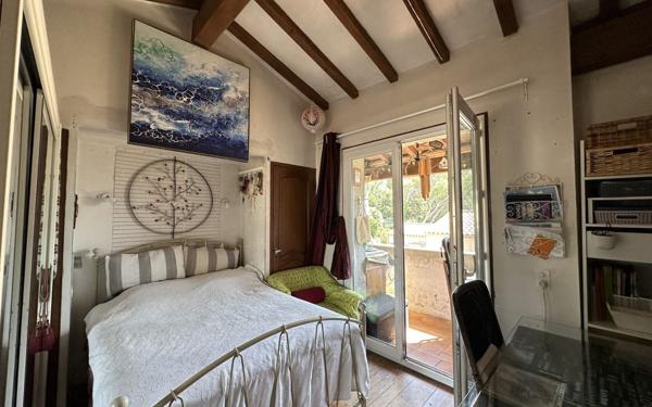 Maison à vendre    4 pièces • 100 m2 Caveirac