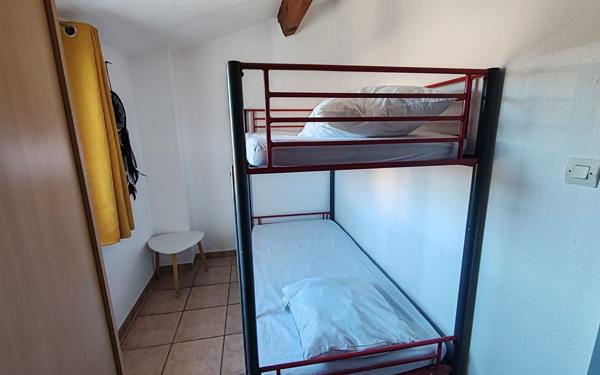 Maison à louer    3 pièces •  Vias