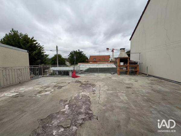 Location boutique/local commercial 300 m² Carrières-sous-Poissy
