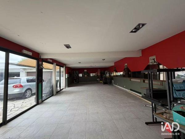 Location boutique/local commercial 300 m² Carrières-sous-Poissy