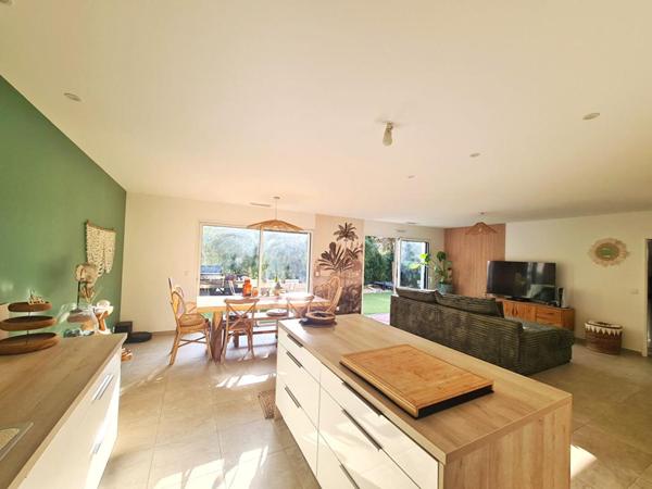 VILLA DE PLAIN PIED- LE BRUSC