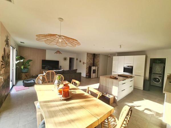 VILLA DE PLAIN PIED- LE BRUSC