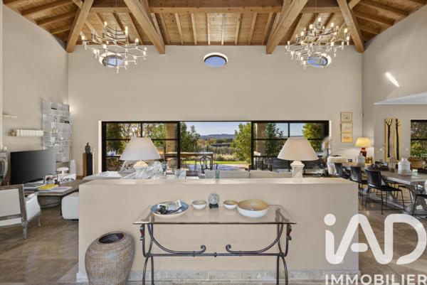 Maison à vendre 6 pièces 261 m² Aups