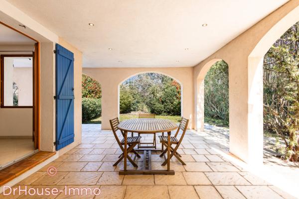 Maison à vendre 8 pièces de 199 m²