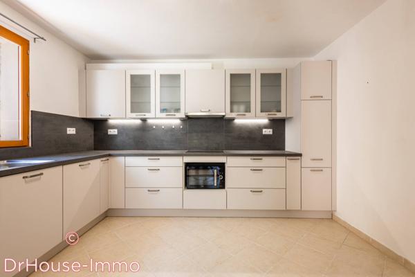 Maison à vendre 8 pièces de 199 m²