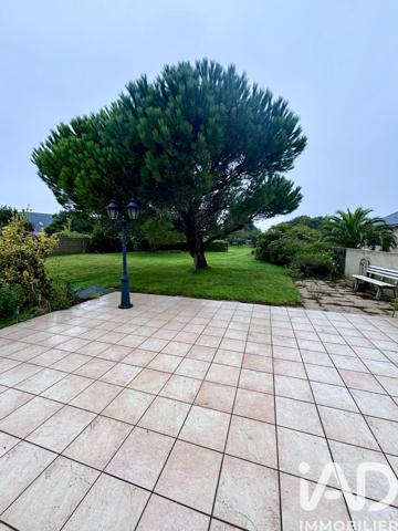 Maison à vendre 8 pièces 174 m² Plouguerneau