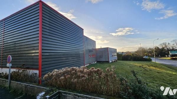 LOCAL D'ACTIVITE LANION