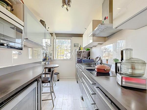 appartement familiale avec 3 chambres et double séjour