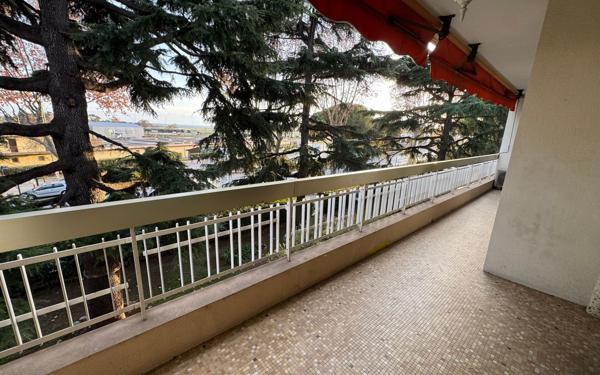 Appartement à vendre    2 pièces • 58,60 m2 Cagnes-sur-Mer