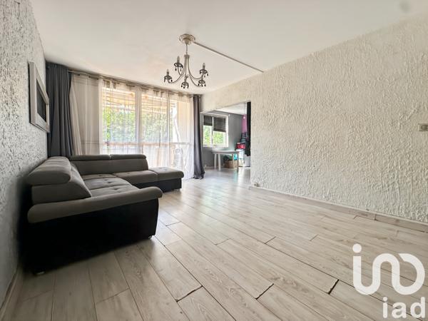 Appartement à vendre 4 pièces 69 m² Clichy-sous-Bois