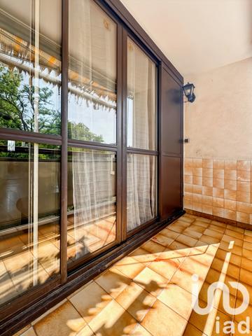 Appartement à vendre 4 pièces 69 m² Clichy-sous-Bois