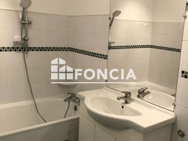 Location Appartement 3 pièces 60.3 m² - 5 ALLEE DES TILLEULS Vaux Le Penil 77000