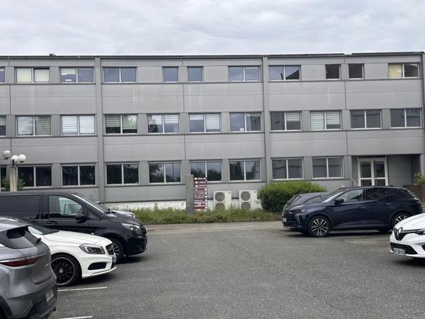 Vente Bureau 8 pièces 262 m2 à Scy-Chazelles