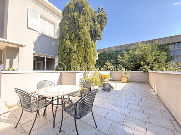 Maison de 232 m²