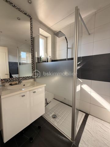 Maison de 232 m²