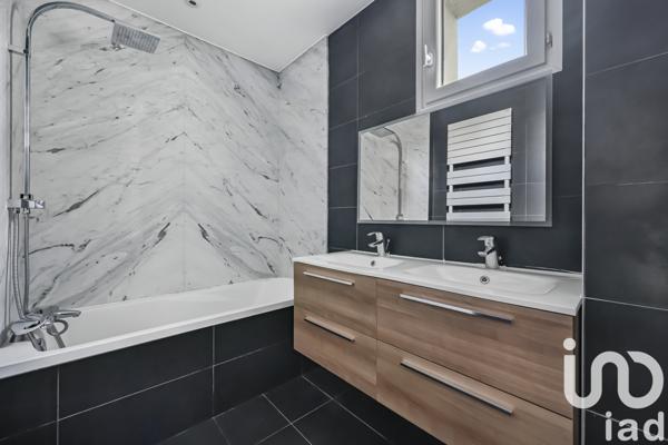 Appartement à vendre 4 pièces 76 m² Cachan