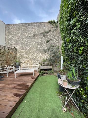 Maison LA ROCHELLE quartier LALEU