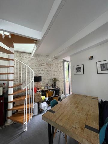 Maison LA ROCHELLE quartier LALEU