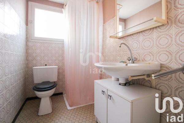 Maison 6 pièces de 120 m² à Saint-Affrique (12400)