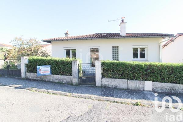 Maison 6 pièces de 120 m² à Saint-Affrique (12400)