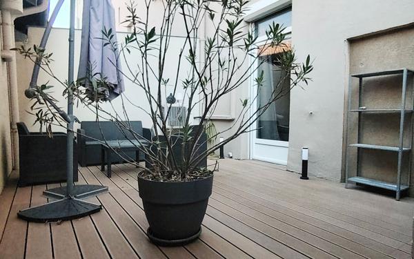 Appartement à vendre    2 pièces • 41 m2 Saint-Priest