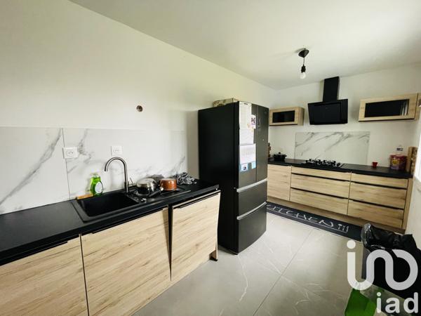 Maison à vendre 5 pièces 134 m² Saint-Denis-en-Val