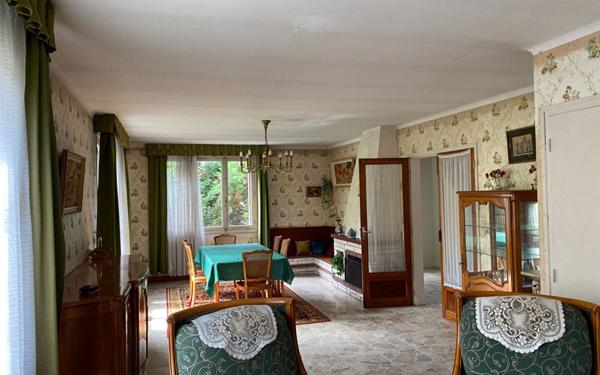 Maison à vendre    5 pièces •  Montoire-sur-le-Loir