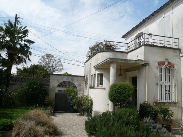 ⚜ Maison de Caractère à Vendre COGNAC Quartier Théatre ⚜