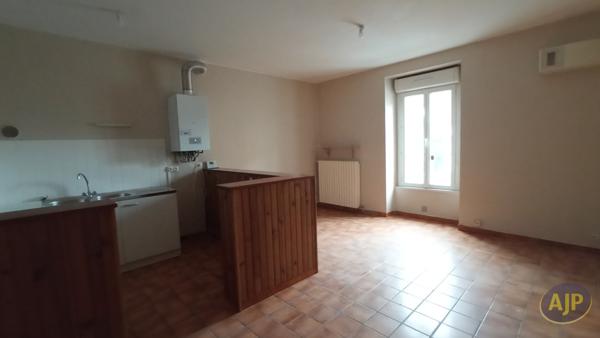 Location appartement Chateaubriant : 360 € - AJP Immobilier Châteaubriant