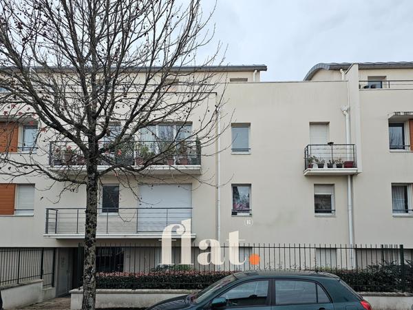 Nantes - petite avenue de Longchamp - T2 - 52.50m2 - balcon expose ouest - garage boxé