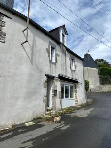 Maison de bourg 7 pièce(s) 180 m2