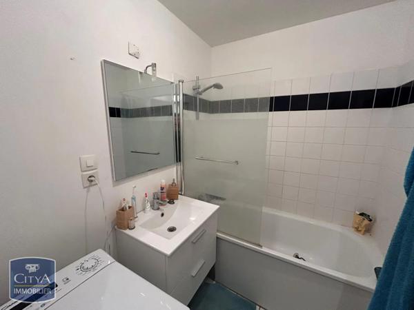 Appartement à louer 2 pièces 50.64m²